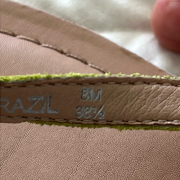 Lucky Brand BYLEE Flat Sandal, Wild Lime - Picture 7 of 7